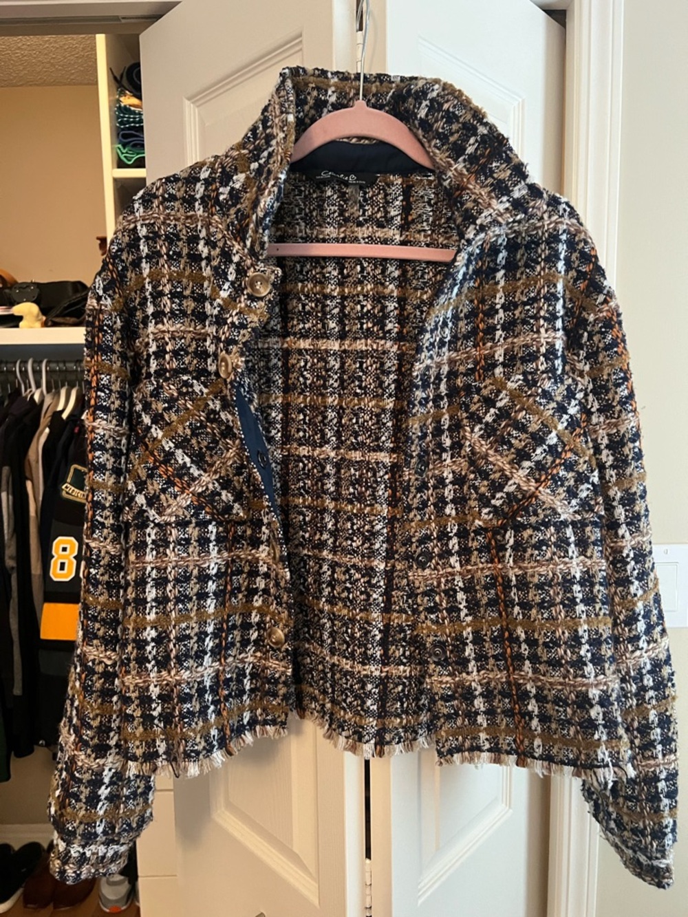 CHARLIE B Tweed Plaid Bouclé Jacket in Navy, Brown & White